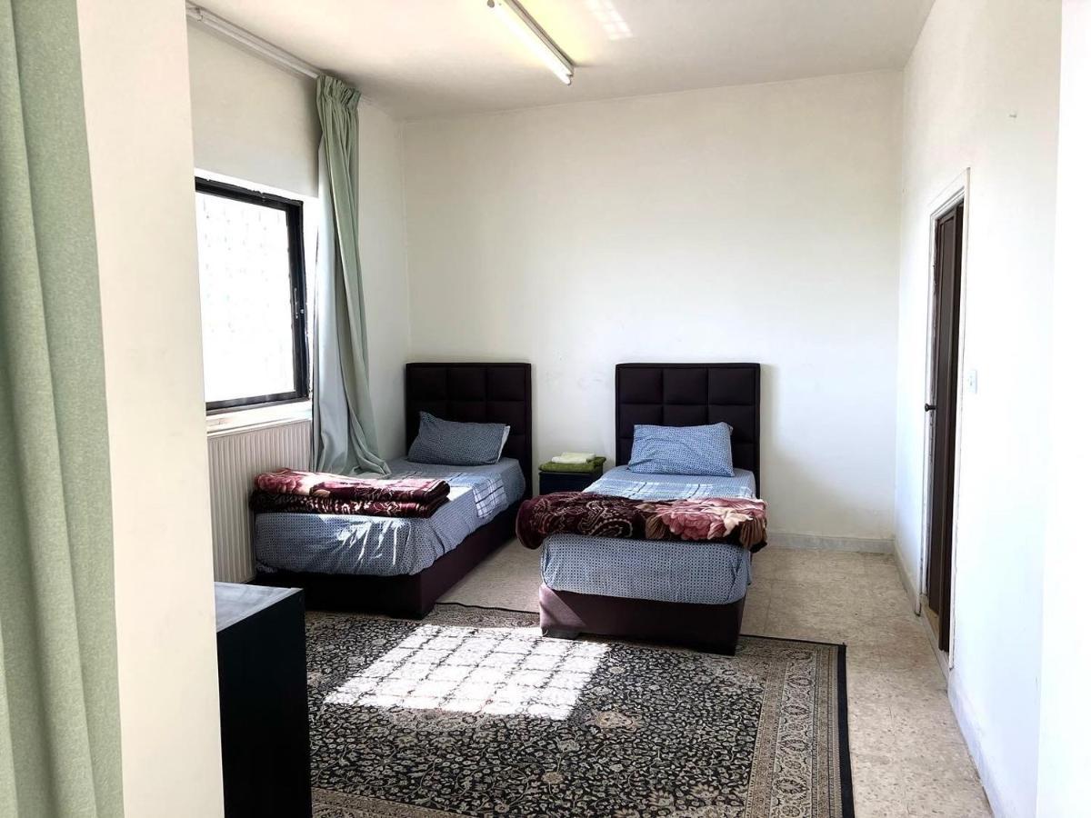 Apartament Al Qatal Building Al Qastal Zewnętrze zdjęcie